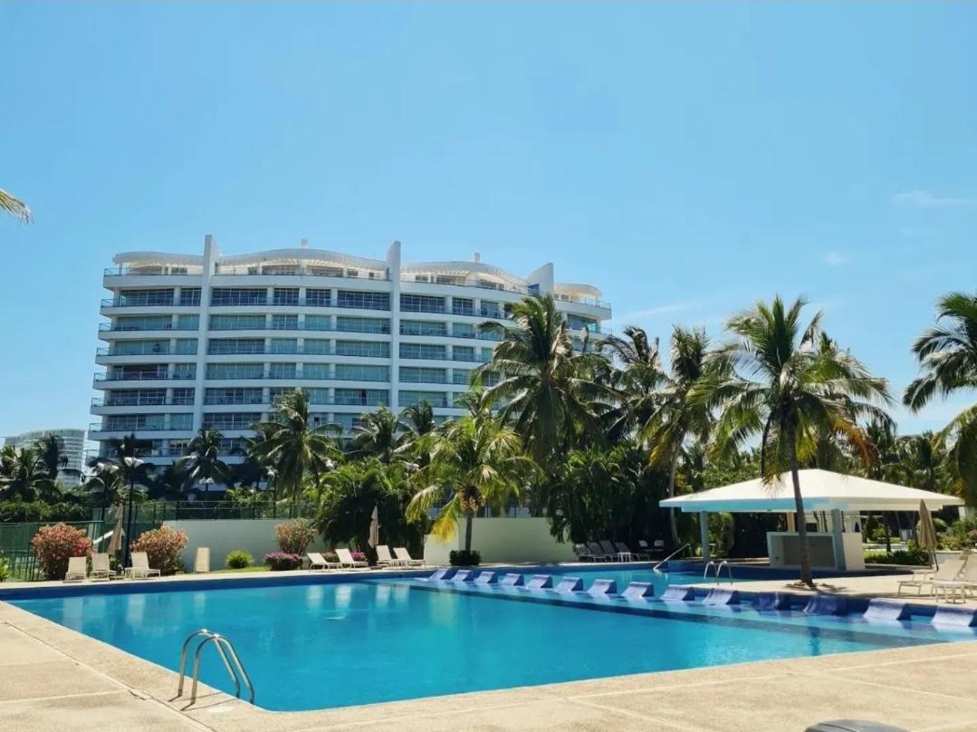Lujoso Departamento En Con Alberca Y Club De Playa Appartamento